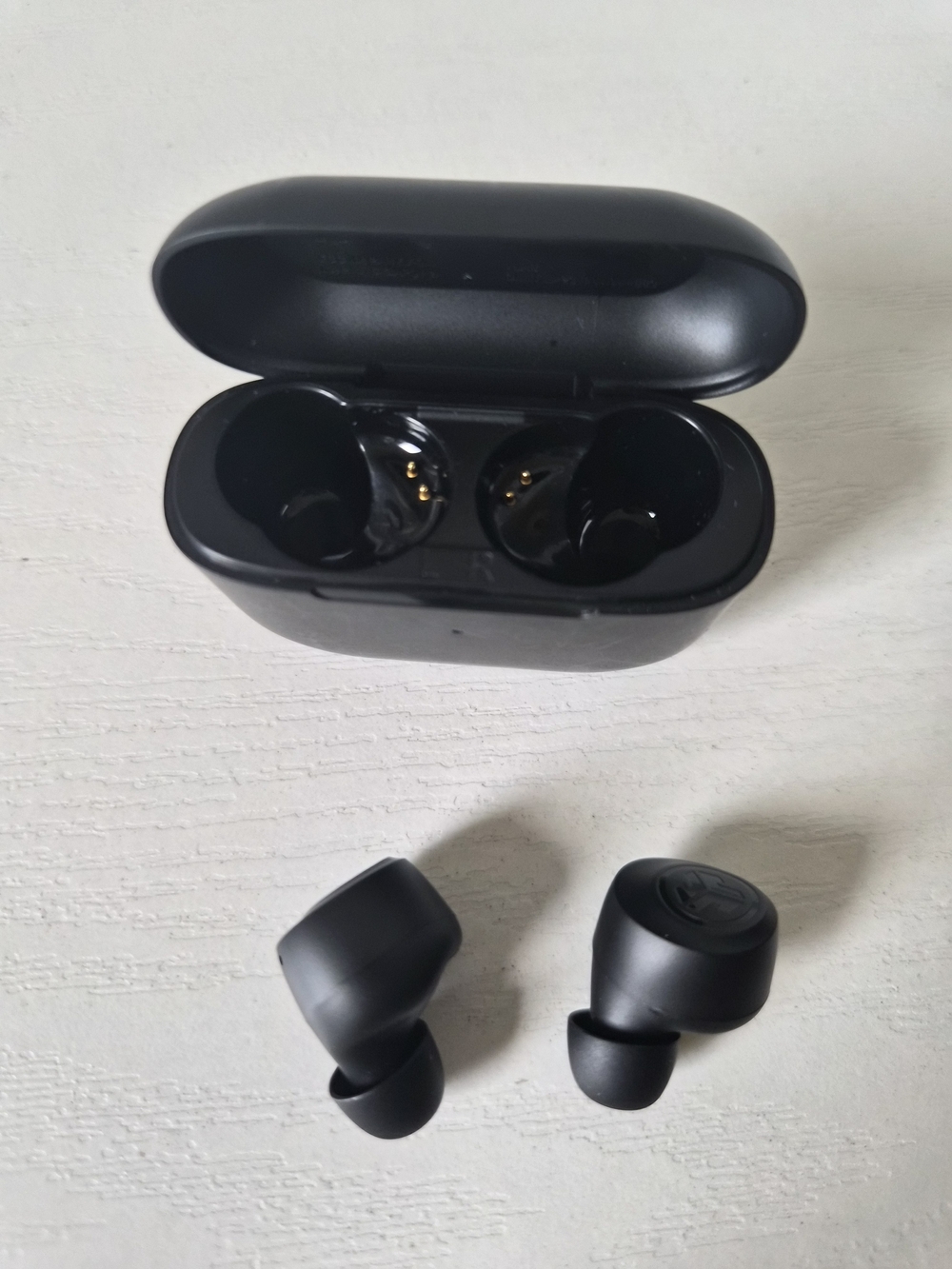 True Wireless Earbuds with Charging Case - Black